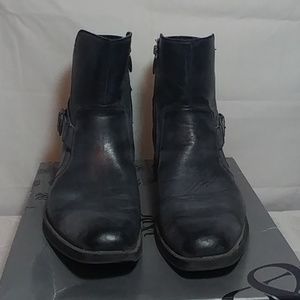Rock & Republic Distressed Gray Men's Boots